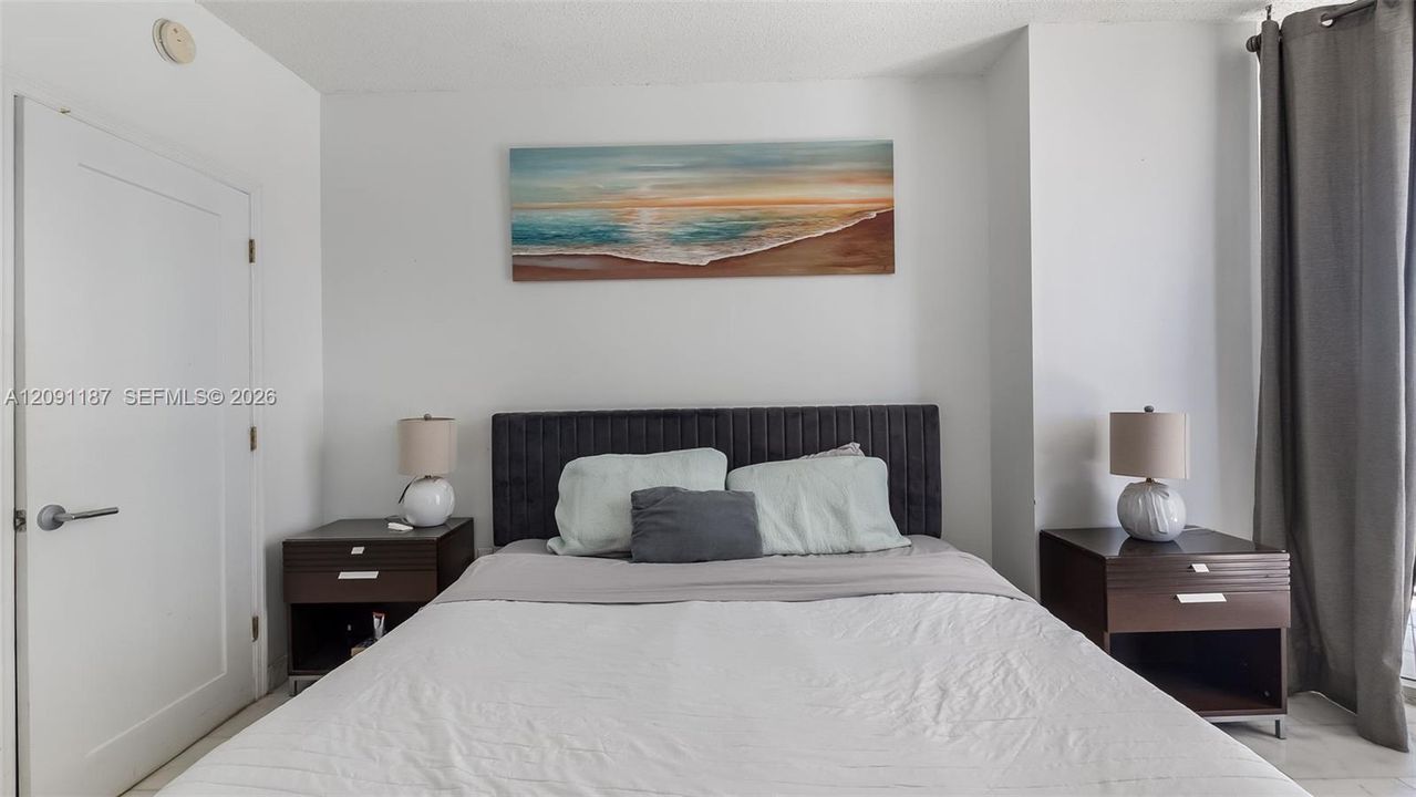 En Venta: $500,000 (1 camas, 1 baños, 930 Pies cuadrados)