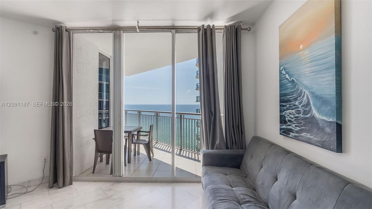 En Venta: $500,000 (1 camas, 1 baños, 930 Pies cuadrados)