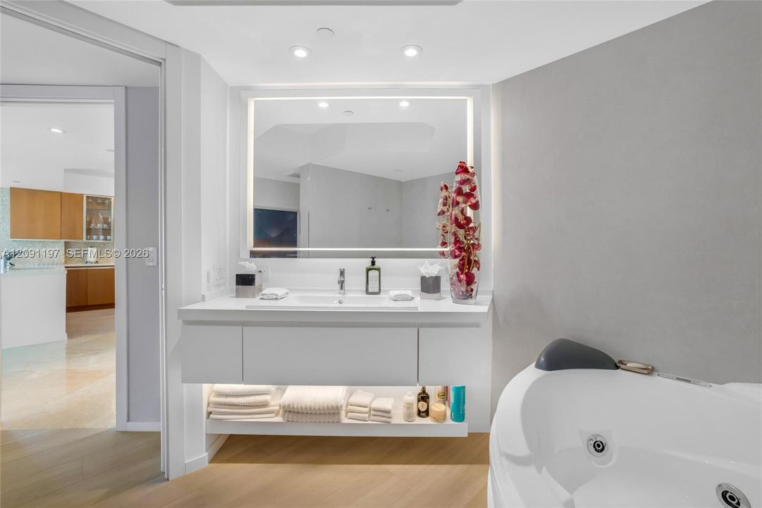 For Rent: $12,000 (2 beds, 2 baths, 1477 Square Feet)