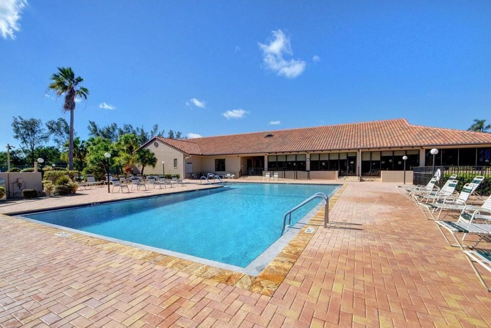 Clubhouse Resort Pool