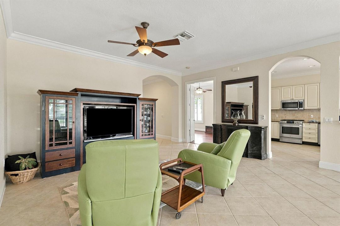 23_living room