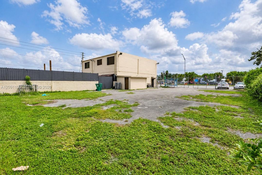 For Rent: $5,000 (0 beds, 0 baths, 0 Square Feet)