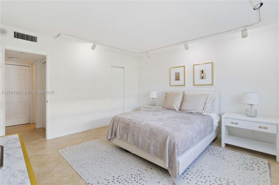 В аренду: $3,150 (2 спален, 2 ванн, 1496 Квадратных фут)