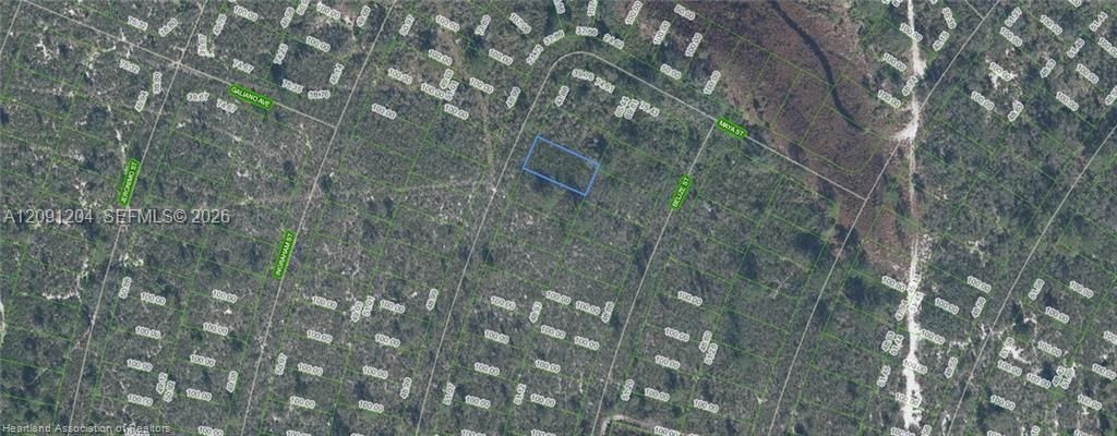 En Venta: $28,900 (0.11 acres)