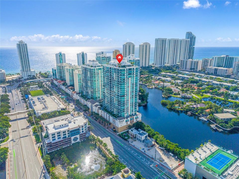 For Sale: $1,650,000 (3 beds, 3 baths, 1892 Square Feet)