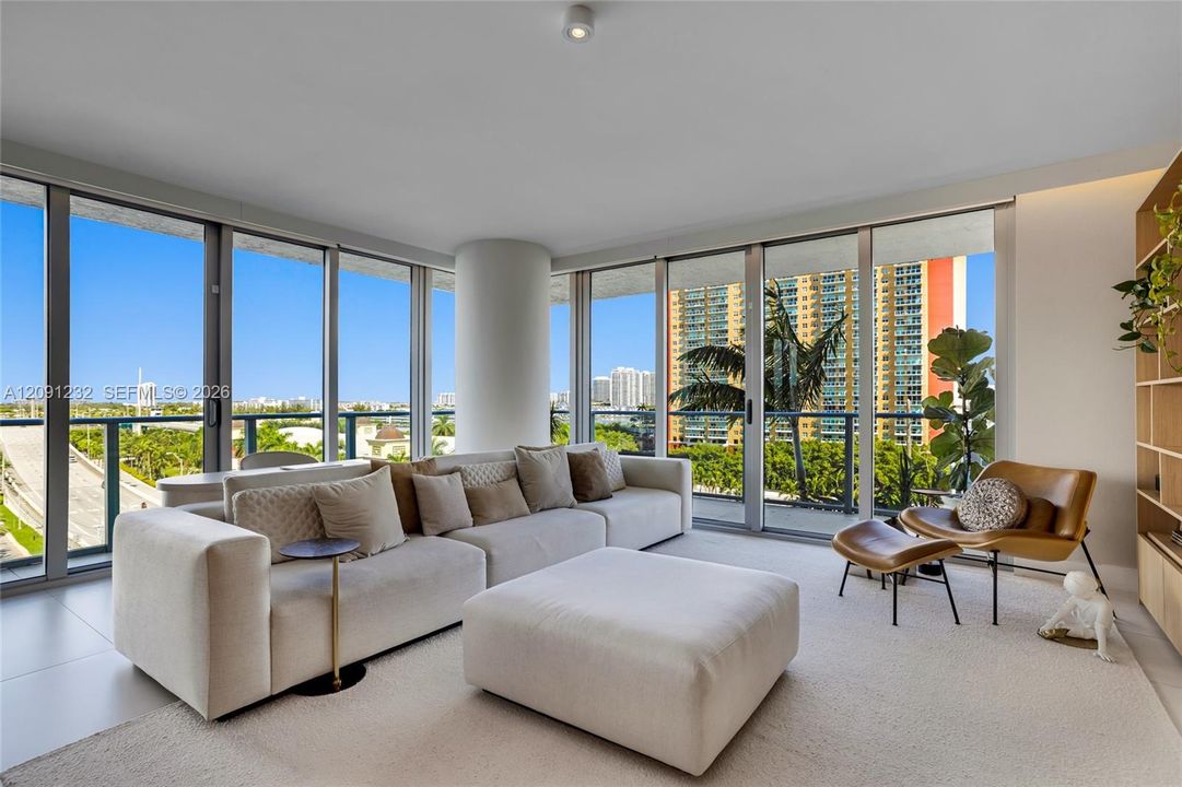 For Sale: $1,650,000 (3 beds, 3 baths, 1892 Square Feet)