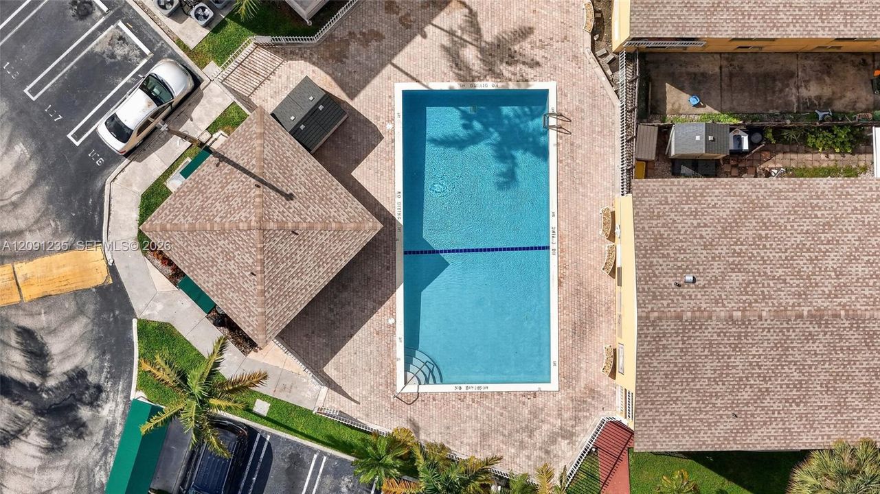 En Venta: $315,000 (3 camas, 2 baños, 1220 Pies cuadrados)