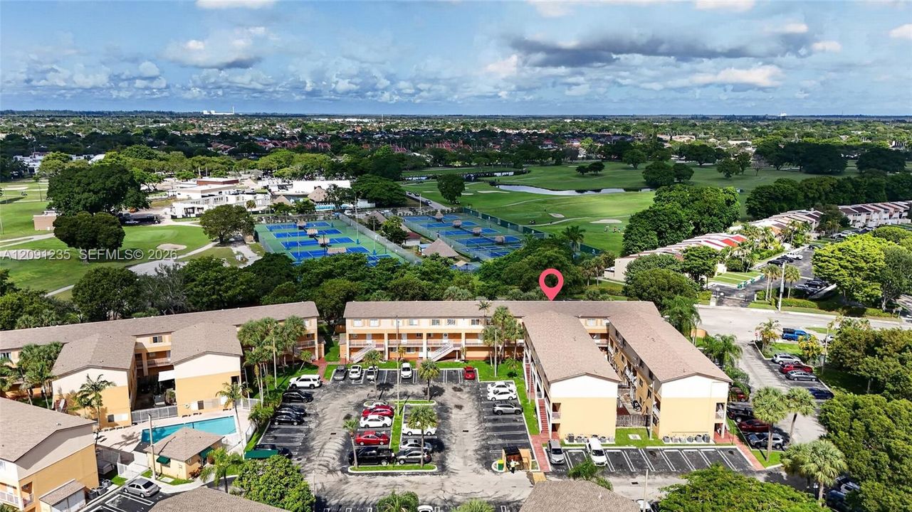 En Venta: $315,000 (3 camas, 2 baños, 1220 Pies cuadrados)