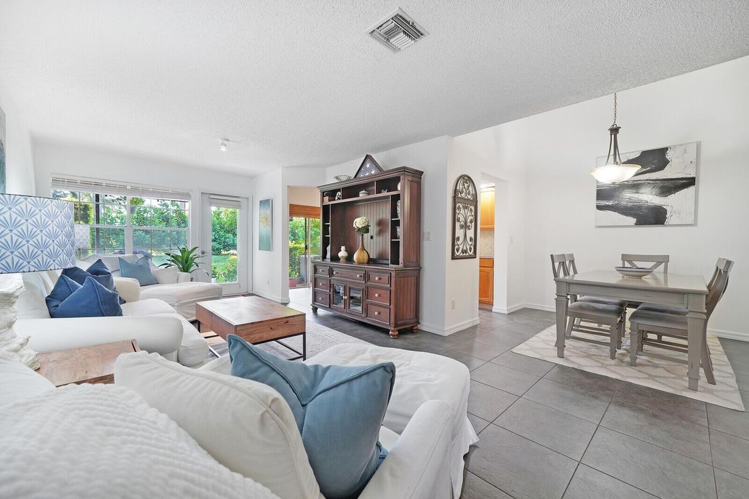 Living/Dining