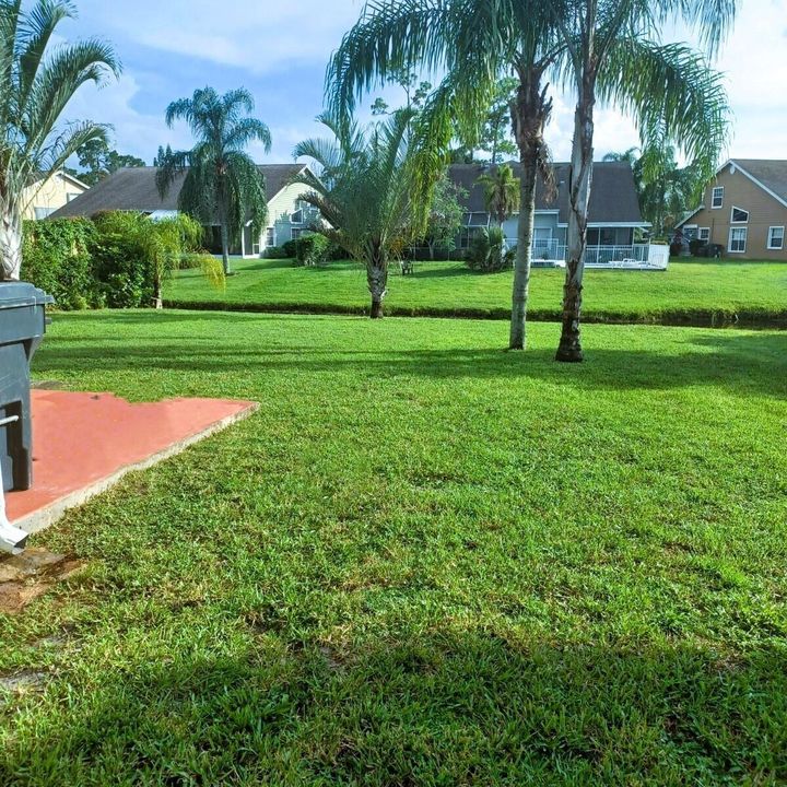 side yard