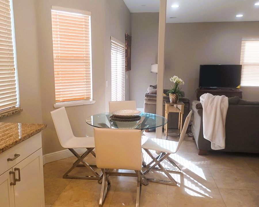 breakfast area