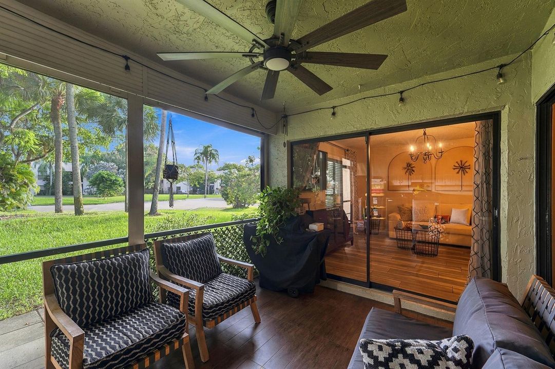 25_sun room