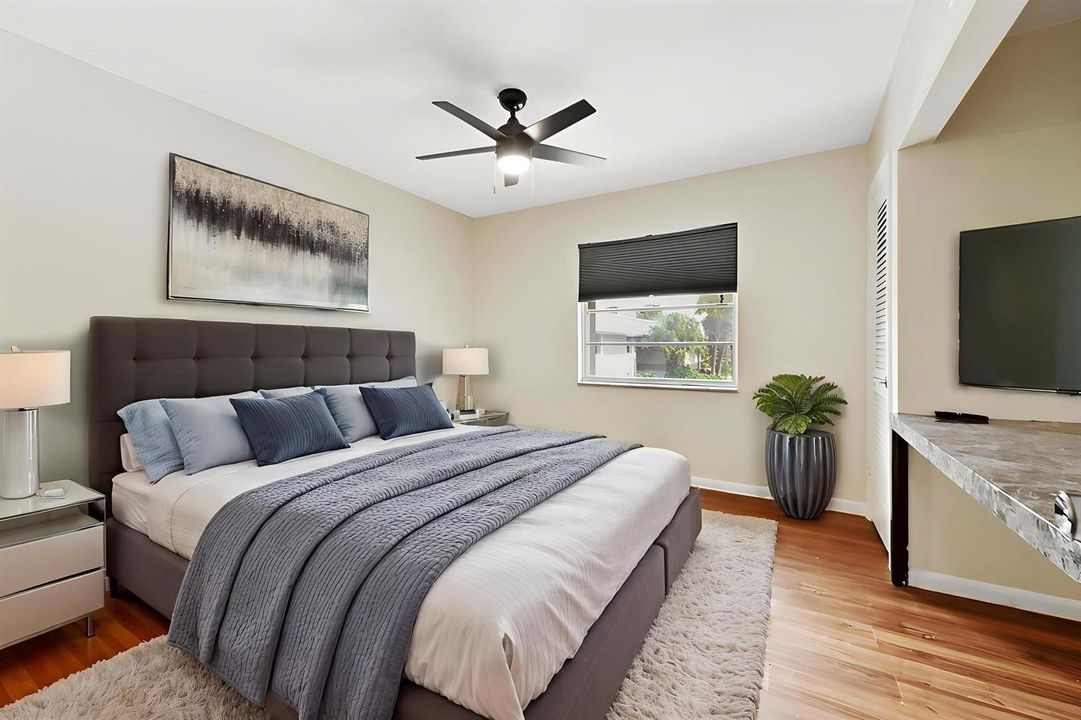 18-Bedroom-01_decl_VS