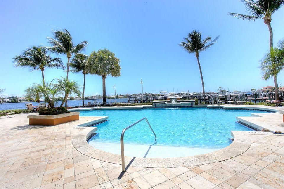 POOL ON THE INTRACOASTAL