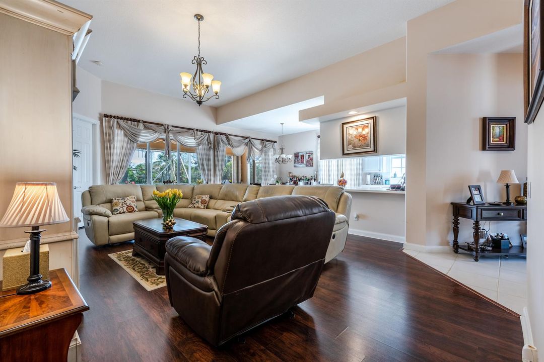8159 Nevis Pl-11