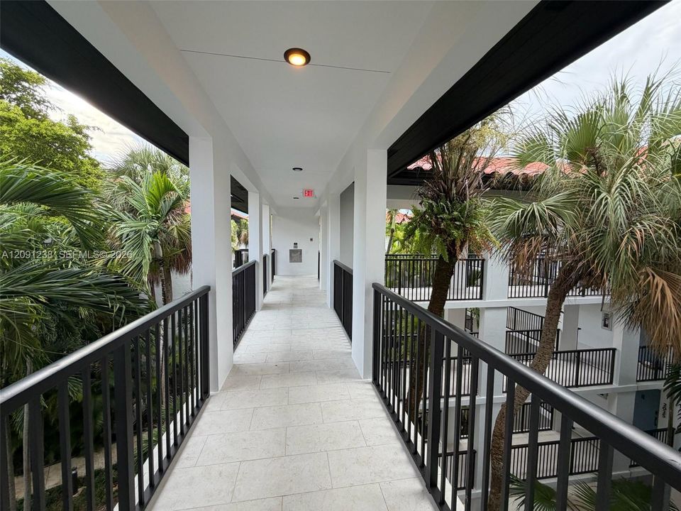 For Rent: $6,000 (2 beds, 2 baths, 1450 Square Feet)