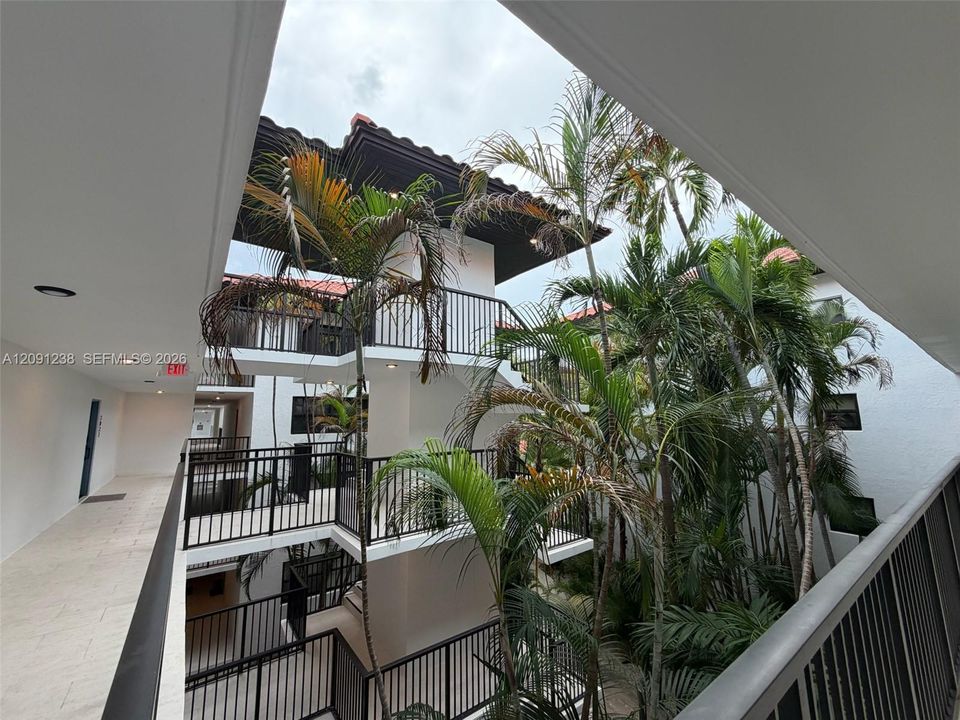 For Rent: $6,000 (2 beds, 2 baths, 1450 Square Feet)