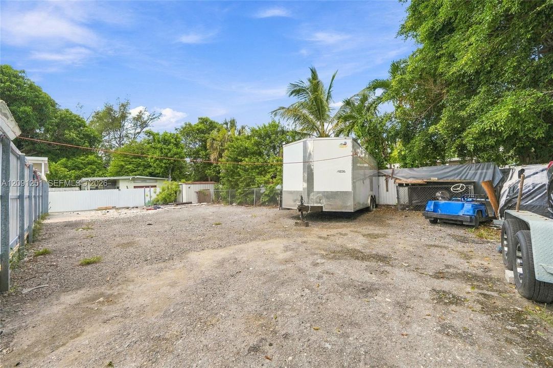 En Venta: $899,000 (2 camas, 1 baños, 1597 Pies cuadrados)