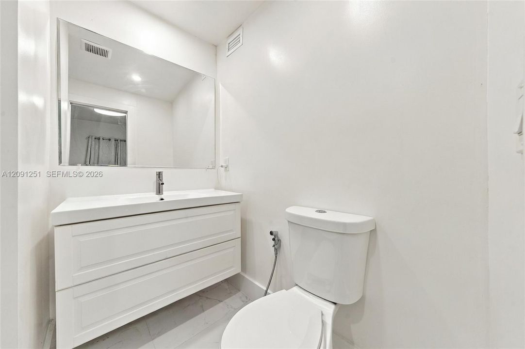 En Venta: $899,000 (2 camas, 1 baños, 1597 Pies cuadrados)