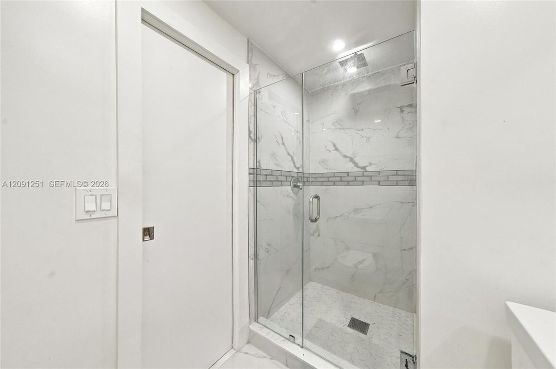 En Venta: $899,000 (2 camas, 1 baños, 1597 Pies cuadrados)