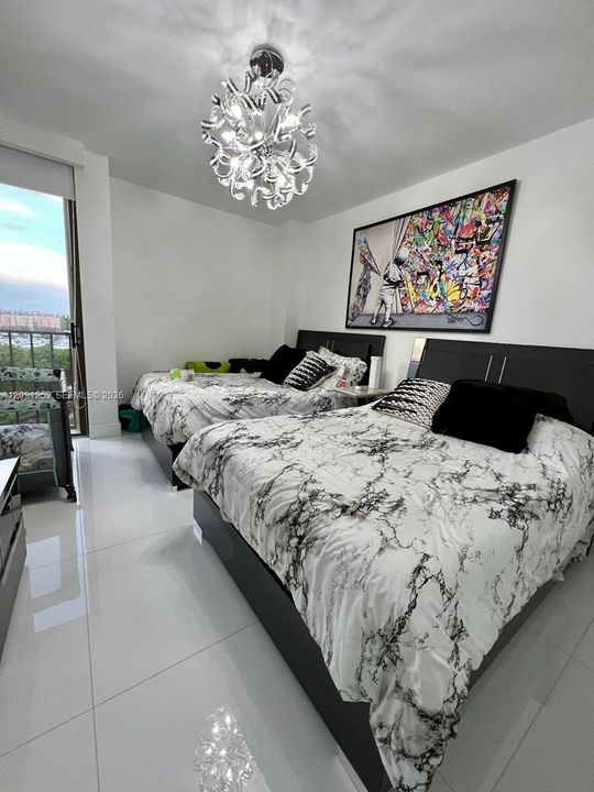 В аренду: $5,200 (3 спален, 2 ванн, 1766 Квадратных фут)