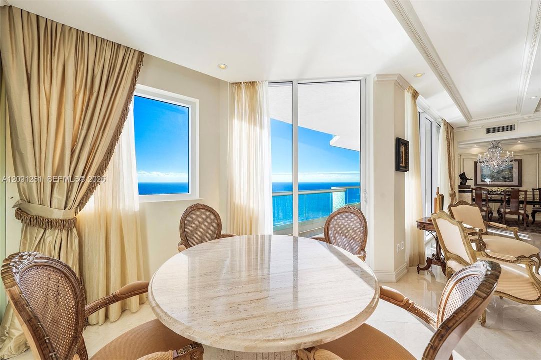 For Sale: $6,995,000 (4 beds, 5 baths, 4415 Square Feet)