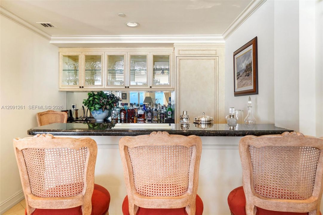 For Sale: $6,995,000 (4 beds, 5 baths, 4415 Square Feet)