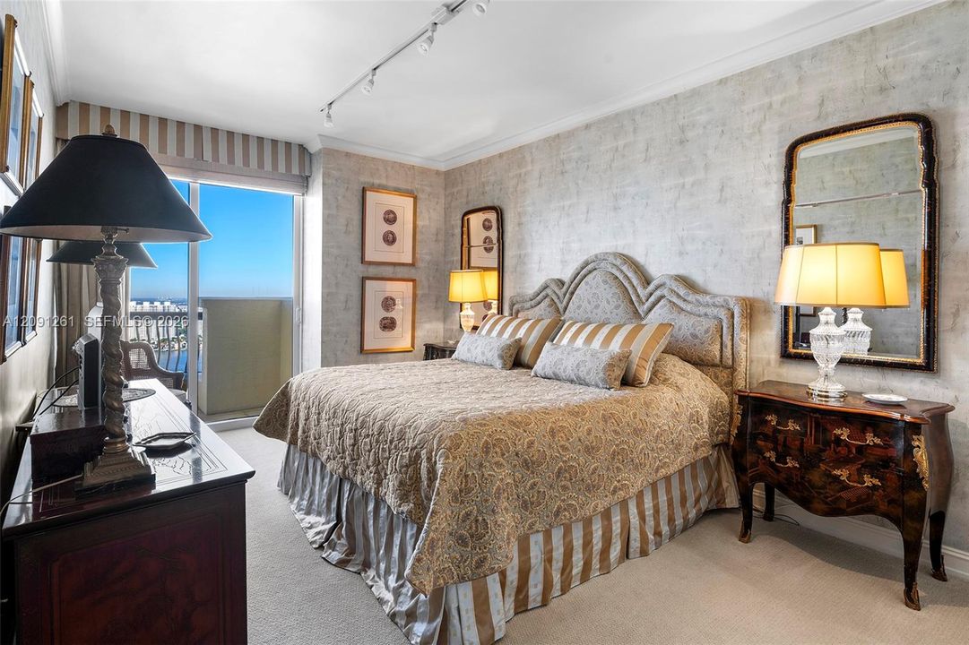 For Sale: $6,995,000 (4 beds, 5 baths, 4415 Square Feet)
