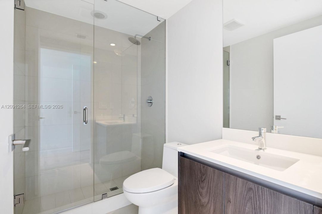 For Rent: $8,700 (3 beds, 3 baths, 1526 Square Feet)