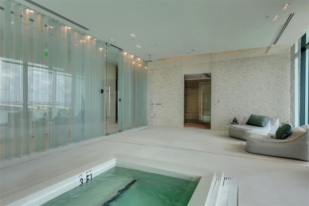For Rent: $8,700 (3 beds, 3 baths, 1526 Square Feet)