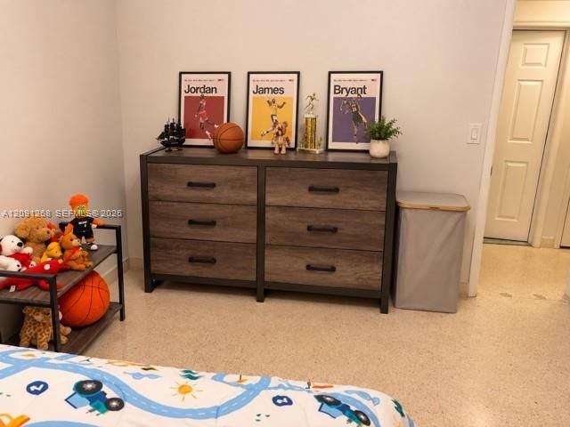 Recently Rented: $3,900 (3 beds, 2 baths, 1508 Square Feet)