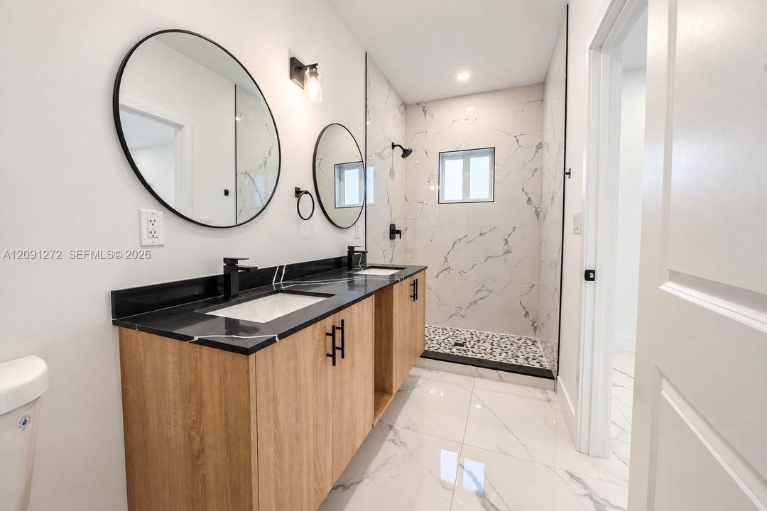 Recently Rented: $3,300 (4 beds, 2 baths, 0 Square Feet)