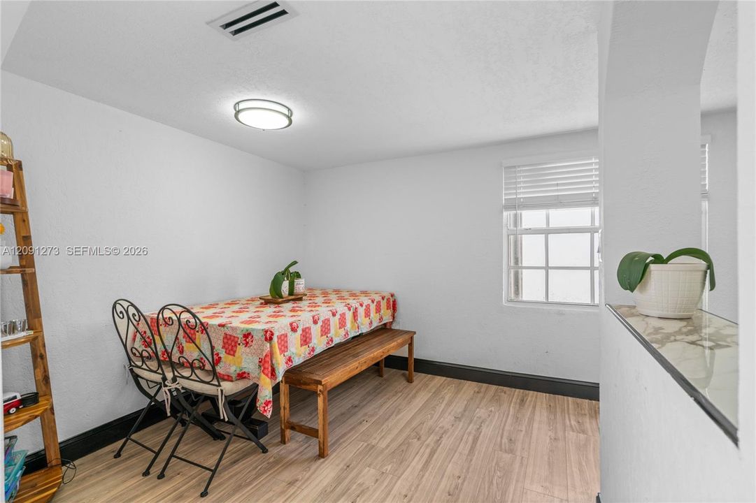 En Venta: $799,000 (0 camas, 0 baños, 2506 Pies cuadrados)