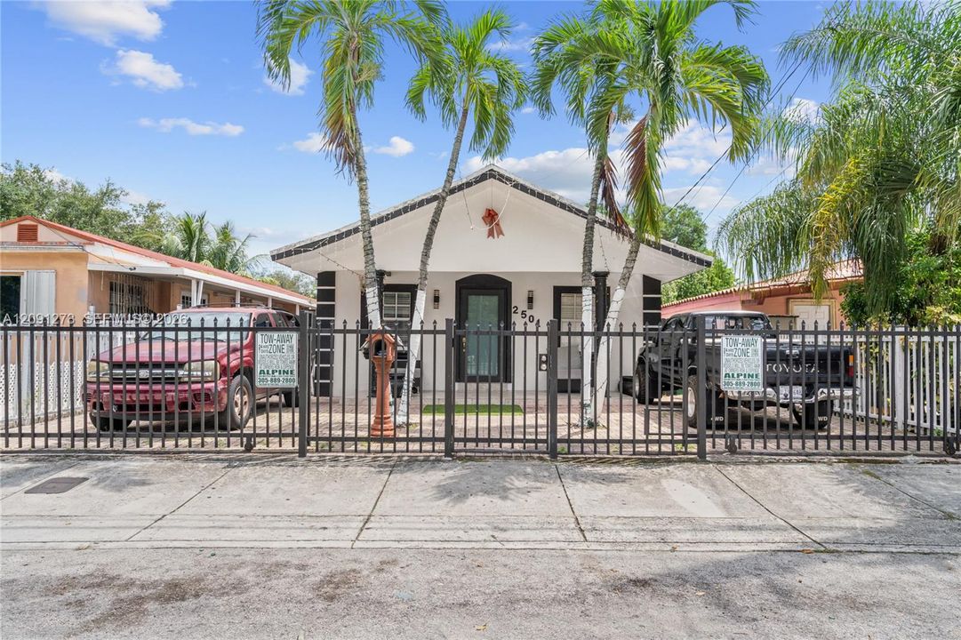 En Venta: $799,000 (0 camas, 0 baños, 2506 Pies cuadrados)