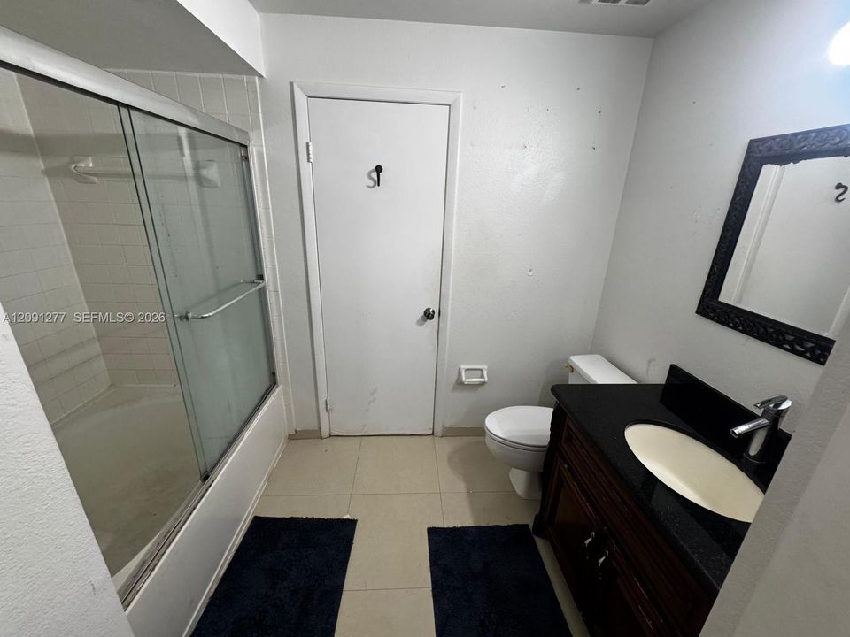 For Sale: $275,000 (3 beds, 2 baths, 1085 Square Feet)