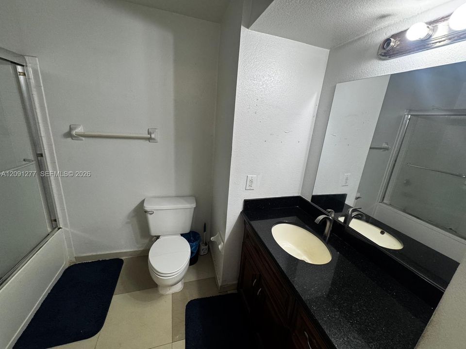 For Sale: $275,000 (3 beds, 2 baths, 1085 Square Feet)