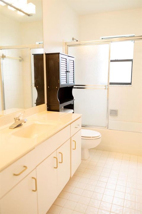 8631NW82ndst-7989