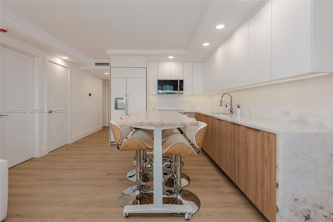 En Venta: $1,750,000 (2 camas, 2 baños, 880 Pies cuadrados)