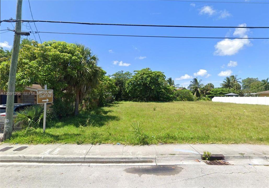 For Sale: $185,000 (0.16 acres)