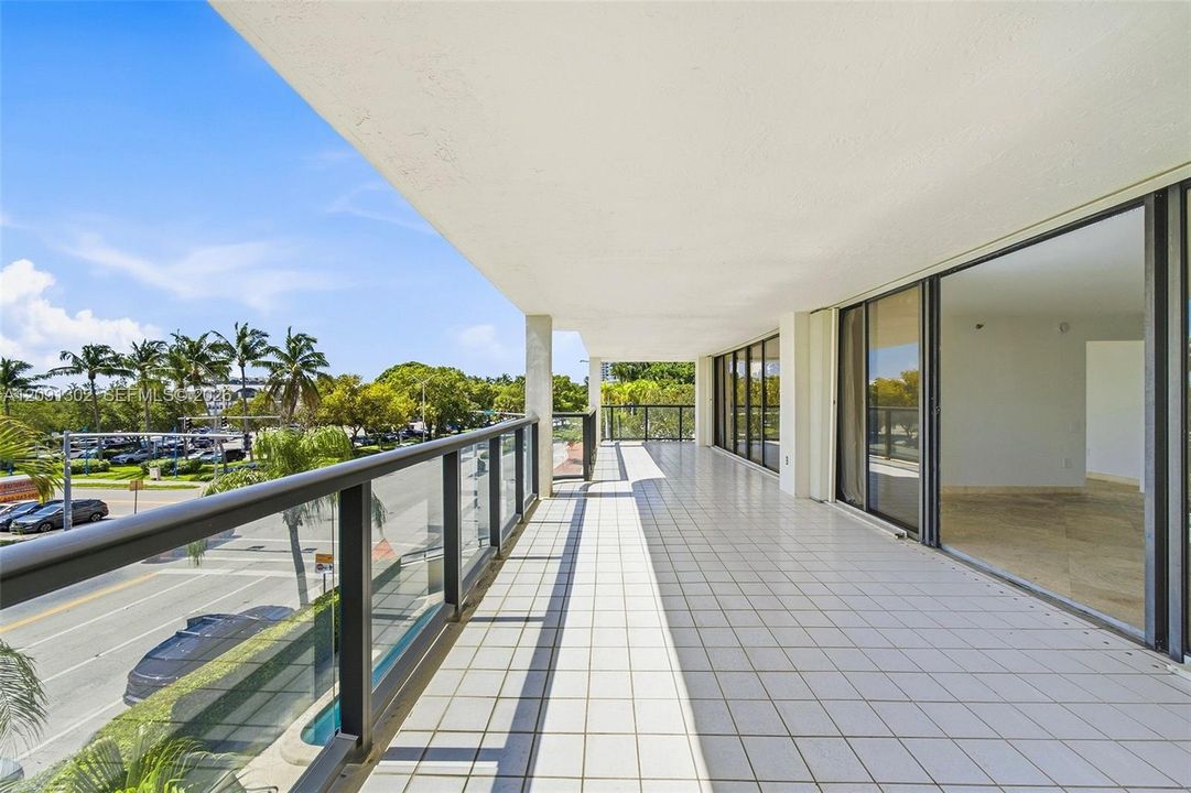 For Rent: $9,000 (2 beds, 2 baths, 1805 Square Feet)
