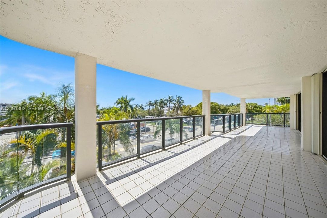 For Rent: $9,000 (2 beds, 2 baths, 1805 Square Feet)
