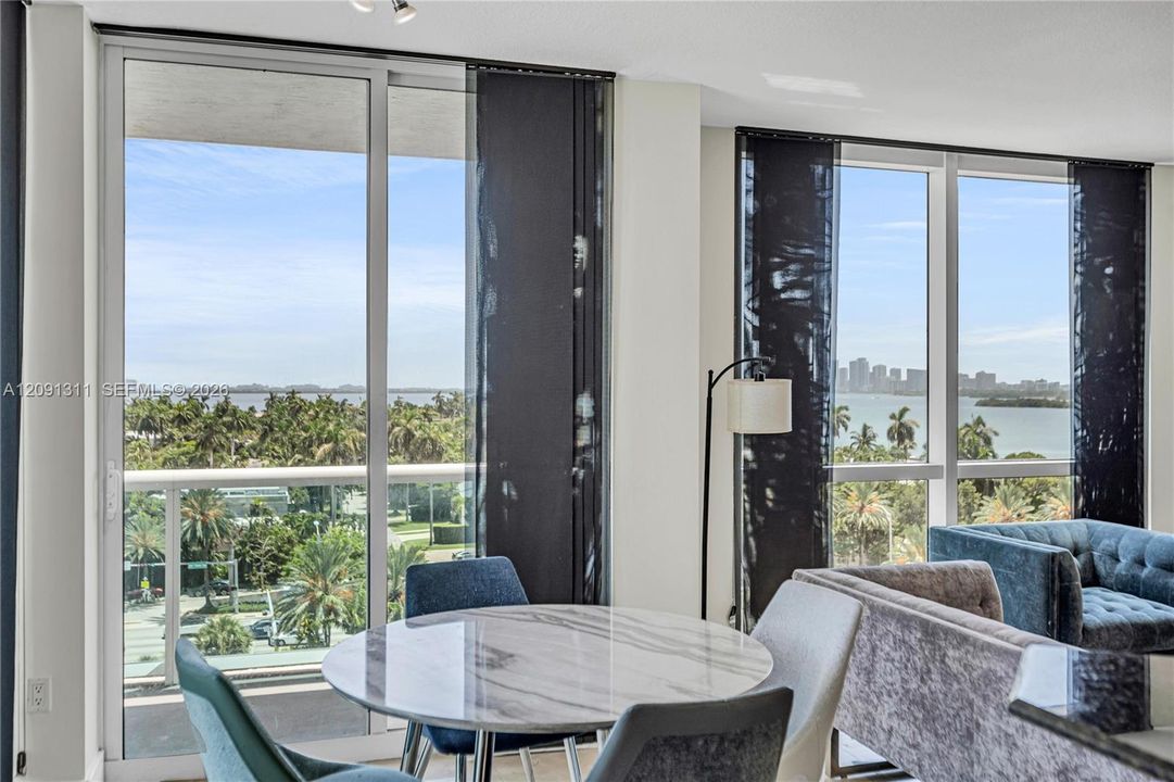 Active With Contract: $695,000 (2 beds, 2 baths, 1552 Square Feet)