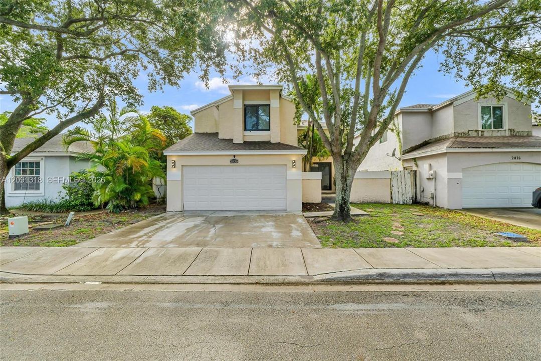 En Venta: $635,000 (3 camas, 2 baños, 2127 Pies cuadrados)