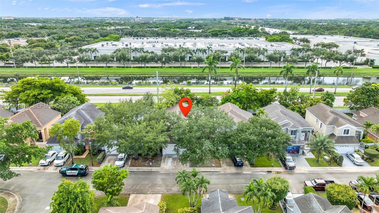En Venta: $635,000 (3 camas, 2 baños, 2127 Pies cuadrados)