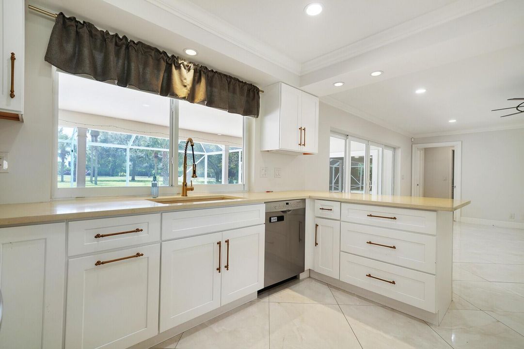 Stainless appliances