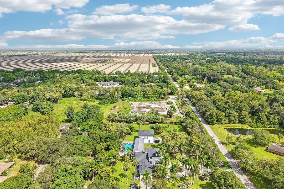 70-web-or-mls-NW 84th Ave-S1609-070