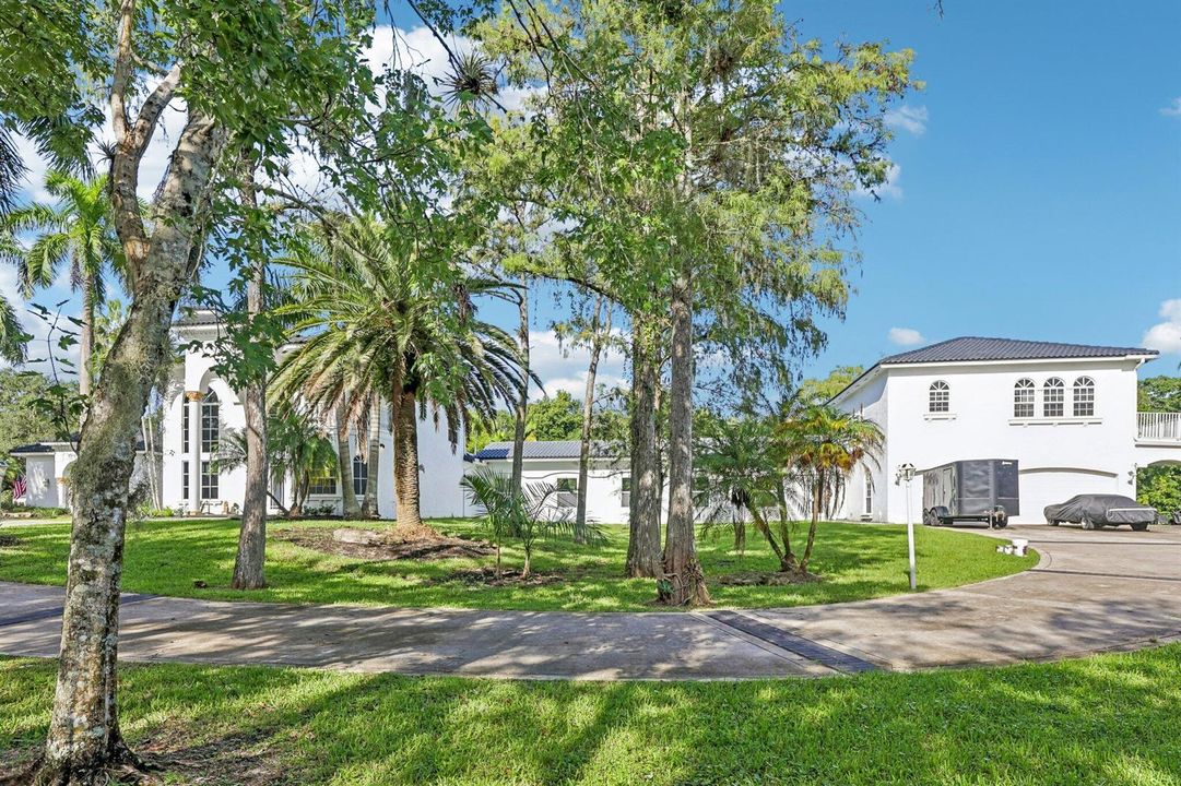 64-web-or-mls-NW 84th Ave-S1609-064