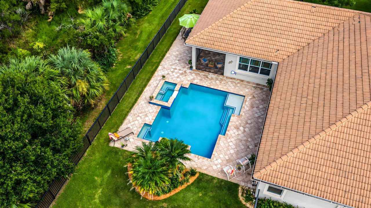 7656 SE Ravissant Drive-MLS-8