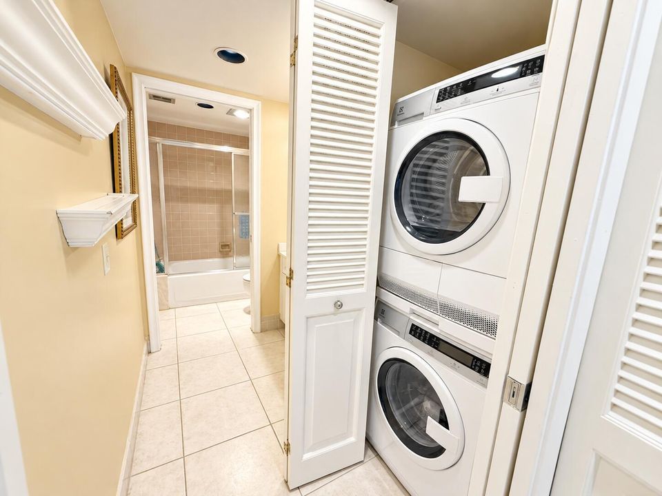 Washer/Dryer