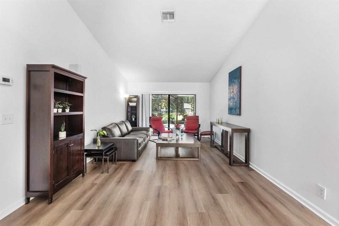 006-13645ExoticaLane-Wellington-FL-33414